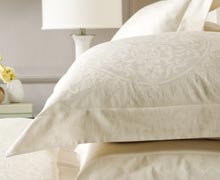 Check-In Time: Hotel-Inspired Sheets & Duvet Covers Online Sample Sale @ Ruelala.com