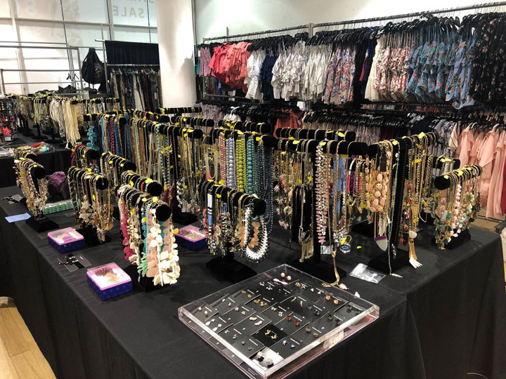 Pics from Inside the Parker + BaubleBar Sample Sale