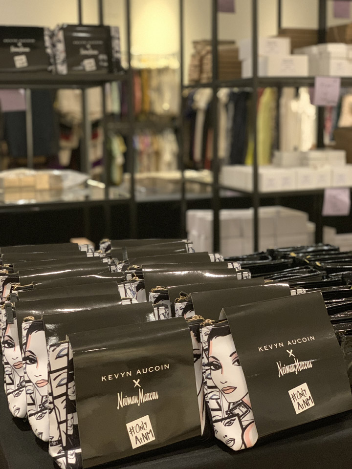 Kevyn Aucoin Sample Sale In Images