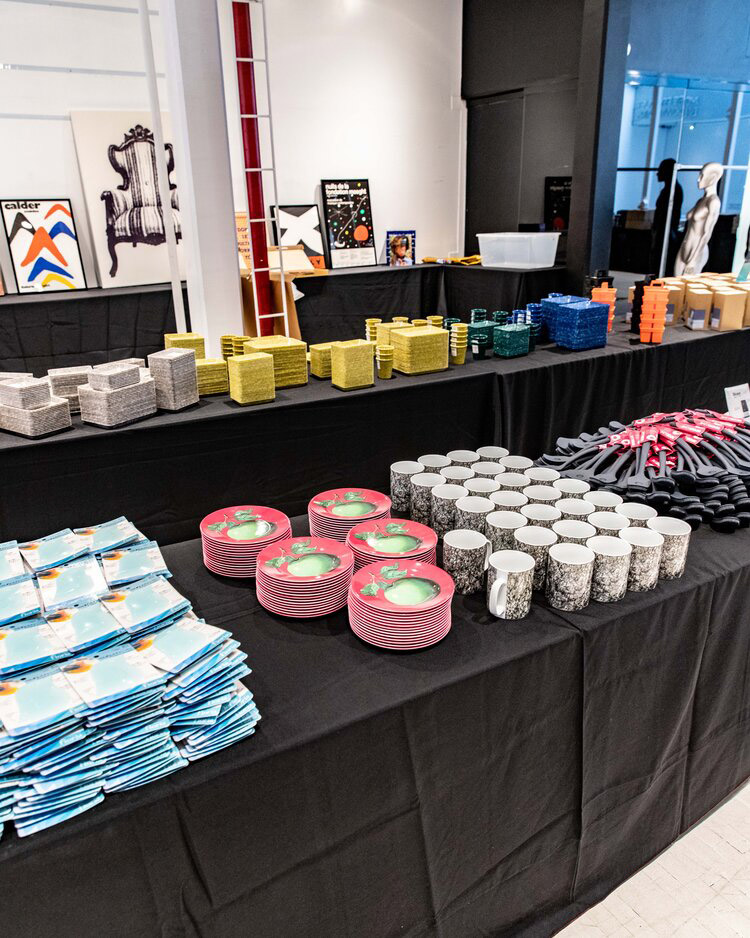 MoMA Design Store Sample Sale in Images