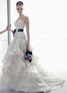 Oscar de la Renta Bridal Sample Sale