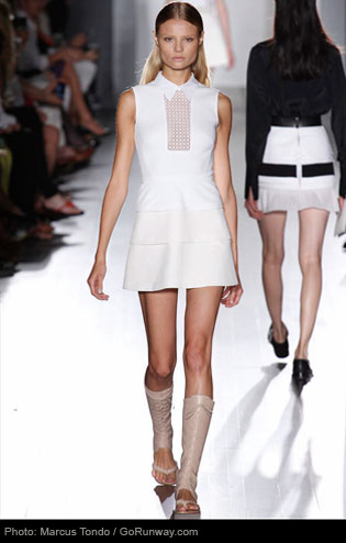 Victoria Beckham: Flats. 2013 spring and summer fashion trend