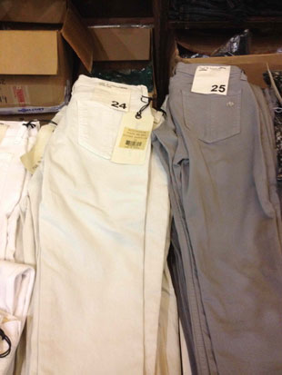 Rag & Bone Coated White Zipper Capri ($95)