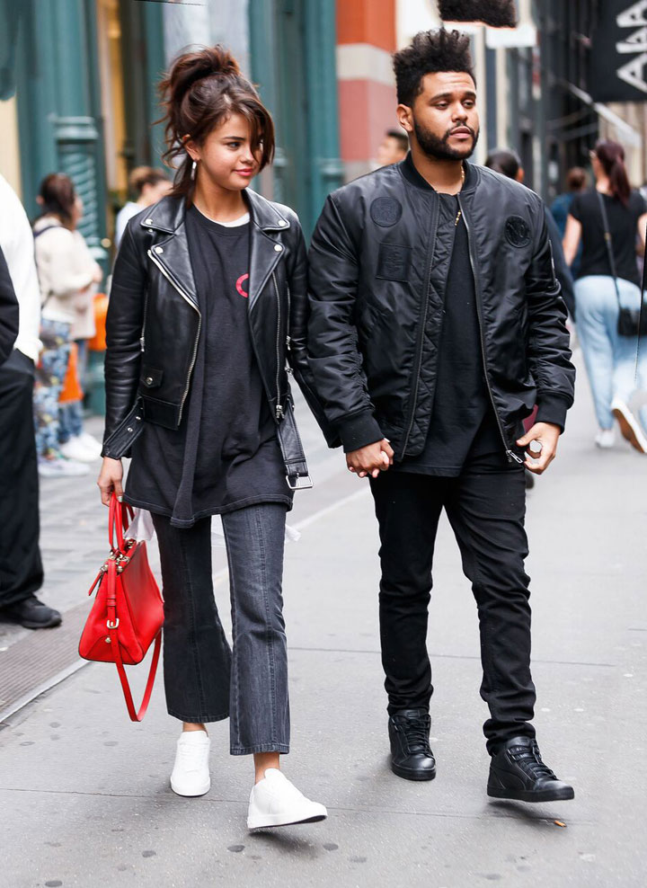 tøve vitalitet kompensation How to Wear Jeans and Sneakers like Selena Gomez