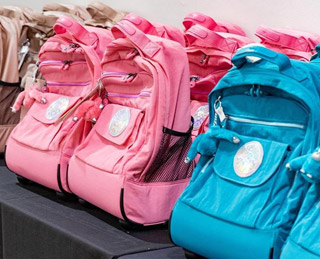 Kipling Pop-Up Sample Sale in Images